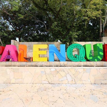 Mision Palenque Hotel Exterior photo