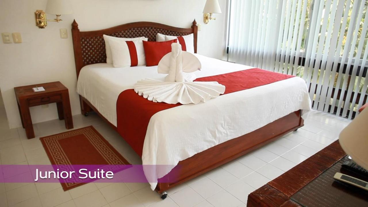 Mision Palenque Hotel Exterior photo