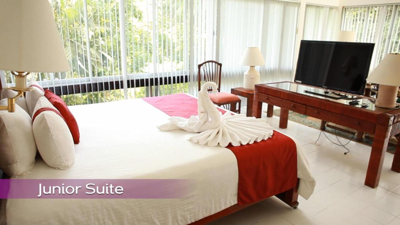 Mision Palenque Hotel Exterior photo