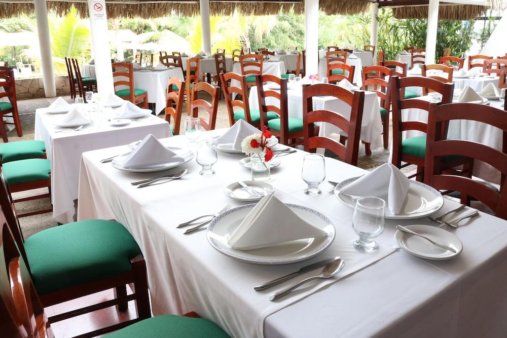 Mision Palenque Hotel Exterior photo